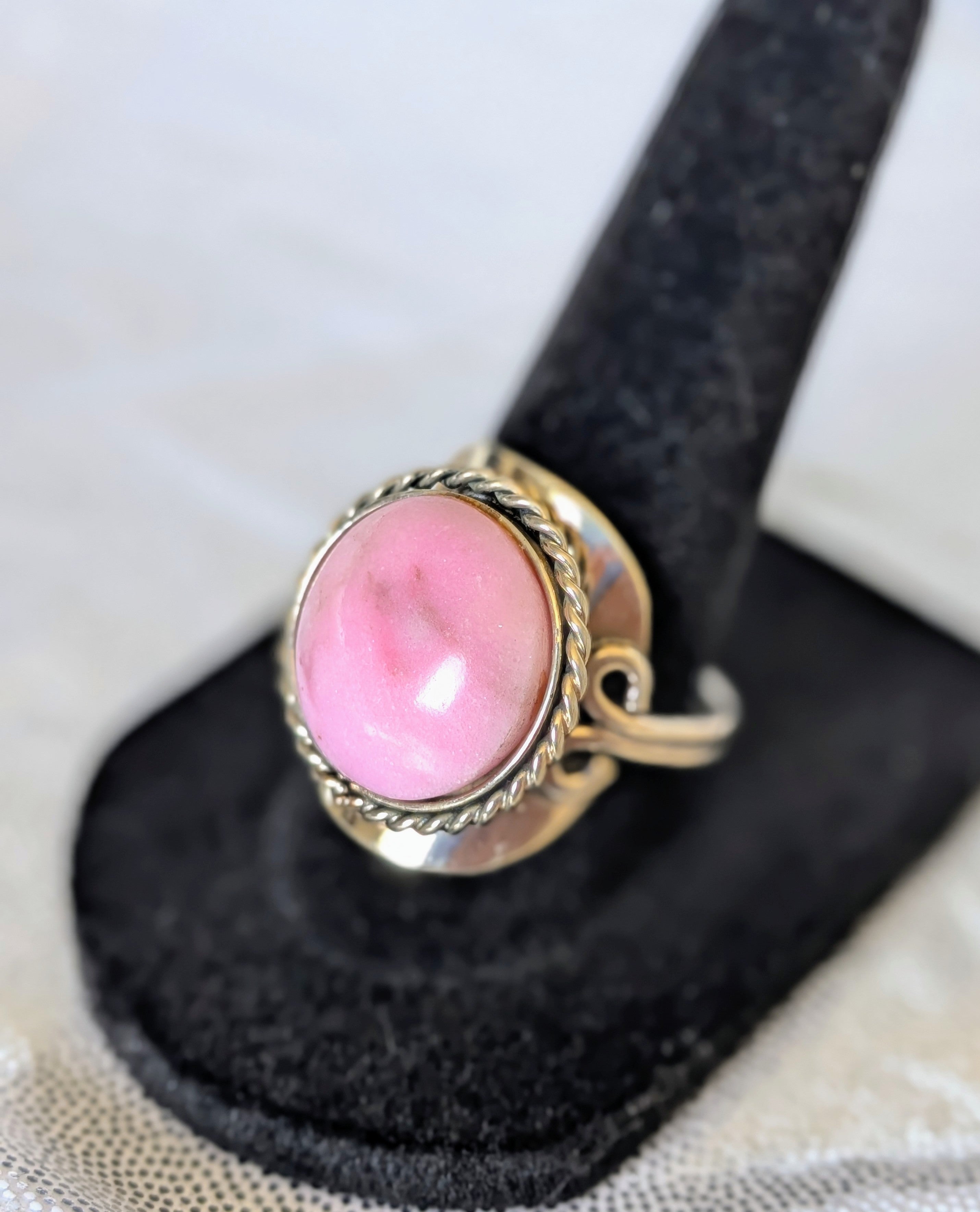 Round Stone Adjustable Metal Ring