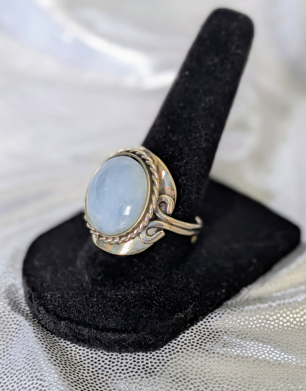 Round Stone Adjustable Metal Ring