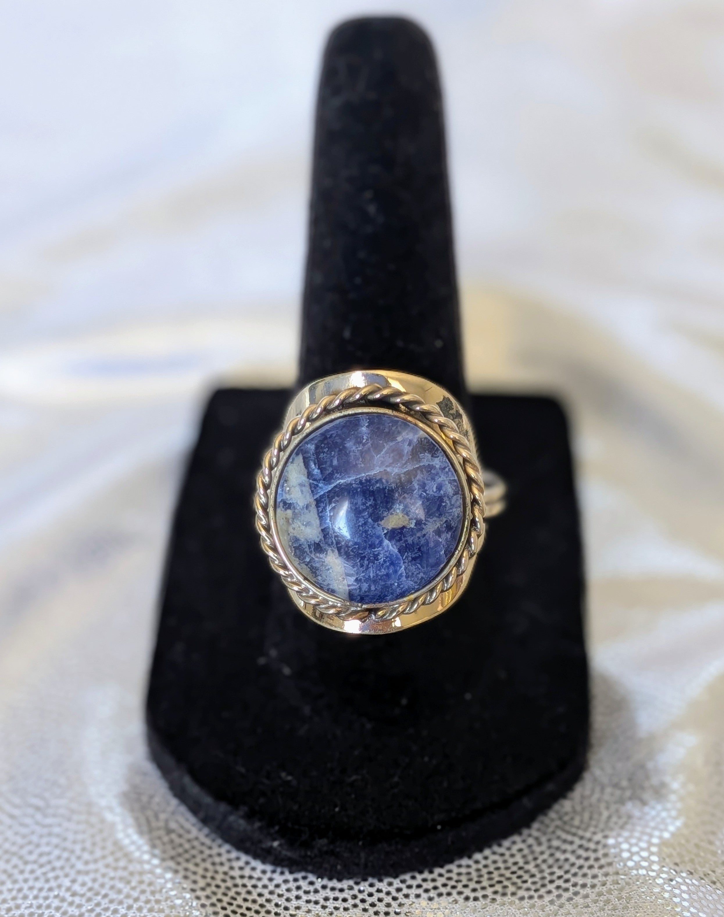 Round Stone Adjustable Metal Ring